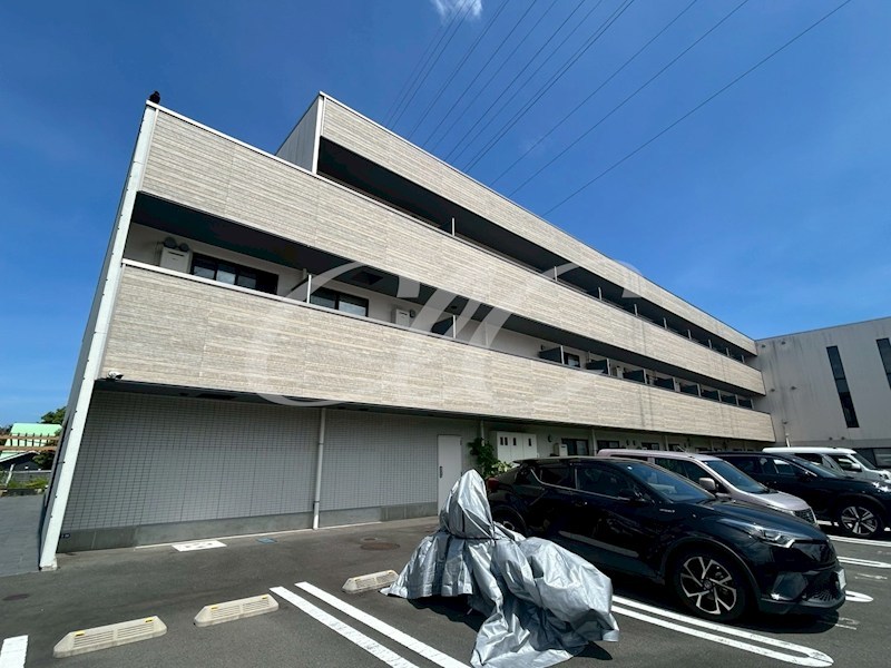 ＬＯＣ&rsquo;Ｓ　ＹＯＫＯＤＡＩ 外観