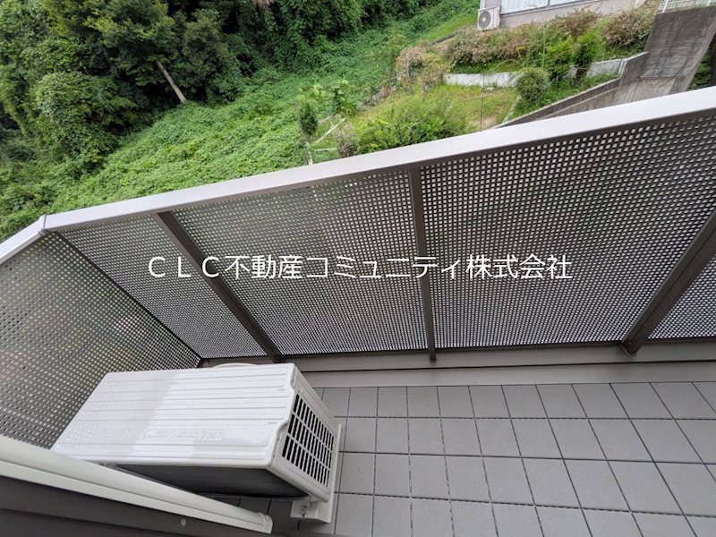 神奈川県横浜市磯子区磯子４丁目 ベランダ