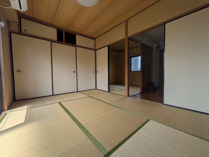 神奈川県横浜市鶴見区下末吉４丁目 リビング