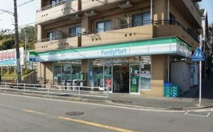 神奈川県横浜市鶴見区鶴見１丁目 コンビニ