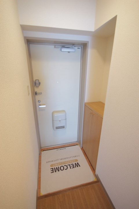 千葉県船橋市西船４丁目 玄関