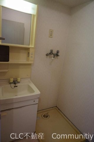 千葉県浦安市今川４丁目 洗面所