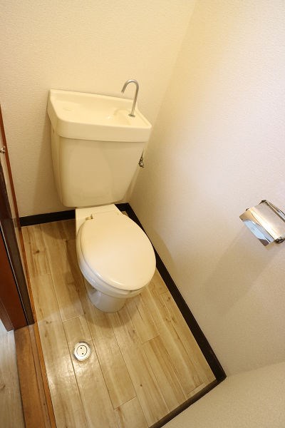 コーポなどやま トイレ