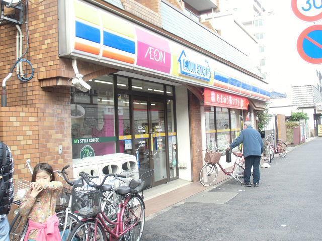 神奈川県川崎市川崎区大師駅前１丁目 コンビニ