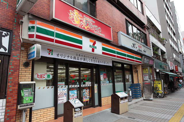 神奈川県川崎市川崎区小川町 コンビニ