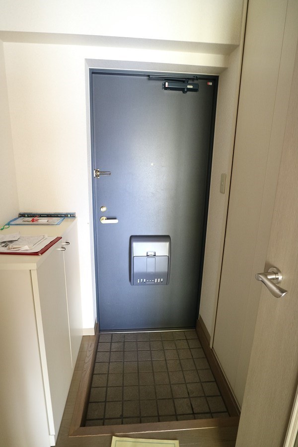 神奈川県川崎市川崎区田島町 玄関
