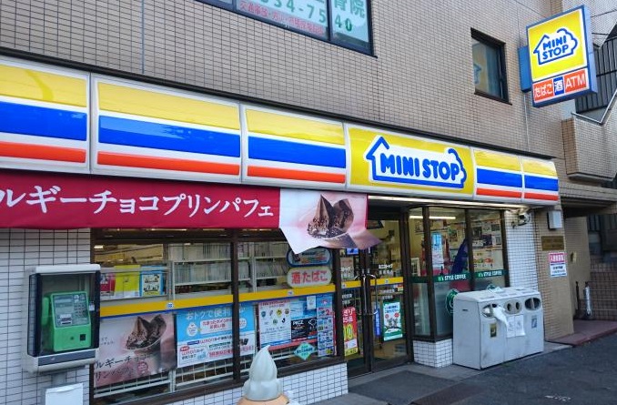 神奈川県横浜市南区蒔田町 コンビニ