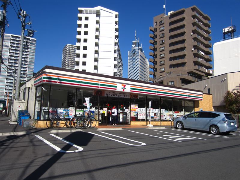 神奈川県川崎市川崎区小川町 コンビニ