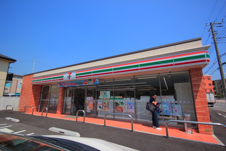 千葉県市川市高谷２丁目 コンビニ