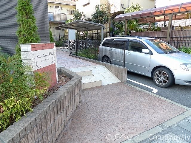 千葉県市川市欠真間２丁目 エントランス