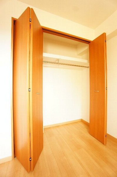 千葉県船橋市市場４丁目 収納