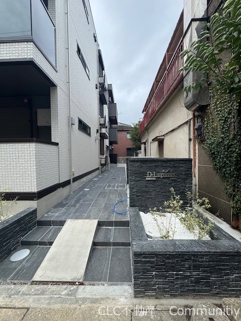 千葉県市川市福栄１丁目 エントランス