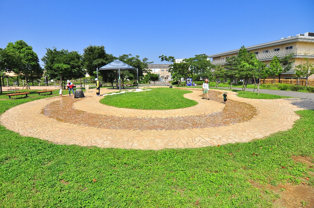 千葉県市川市相之川１丁目 公園
