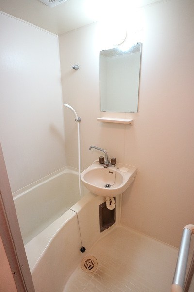 エステートピア新川崎Ａ棟 風呂画像