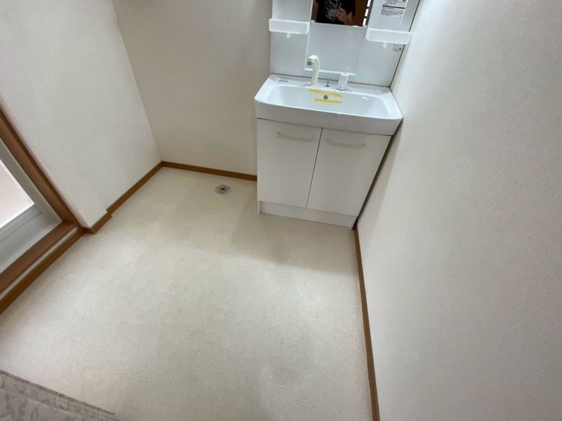 神奈川県横浜市鶴見区梶山１丁目 洗面所