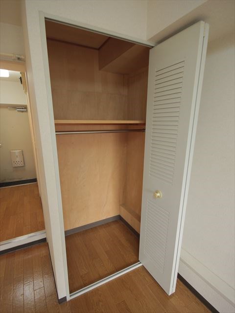 千葉県習志野市谷津６丁目 収納