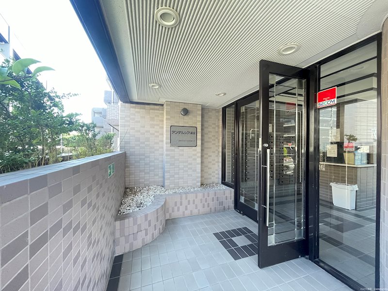 千葉県浦安市北栄３丁目 エントランス