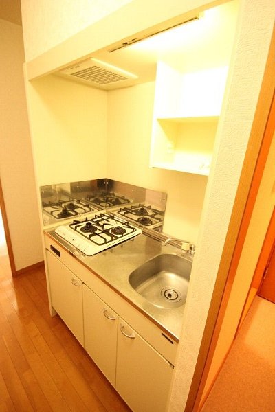 千葉県市川市中山４丁目 キッチン