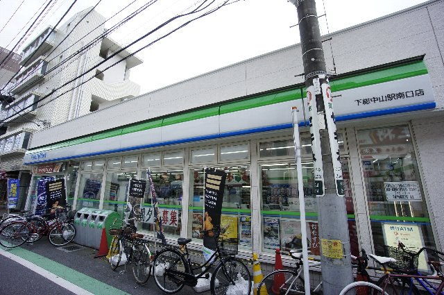 千葉県市川市中山４丁目 コンビニ