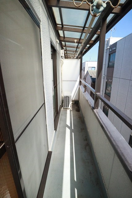 神奈川県川崎市川崎区渡田東町 ベランダ
