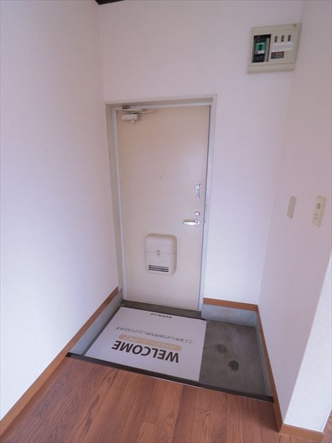千葉県市川市新井１丁目 玄関