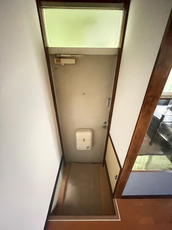 ビベンダ 玄関