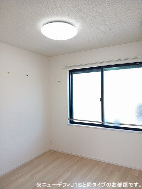千葉県市川市北方町４丁目 リビング