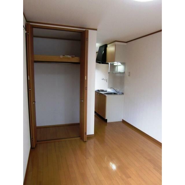 神奈川県横須賀市追浜町３丁目 収納