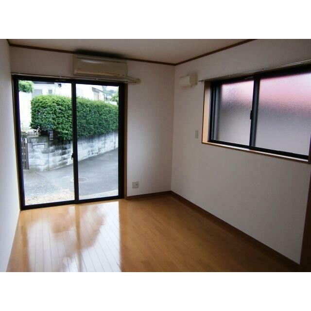 神奈川県横須賀市追浜町３丁目 リビング
