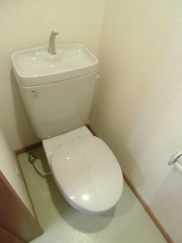 神奈川県川崎市川崎区京町３丁目 トイレ