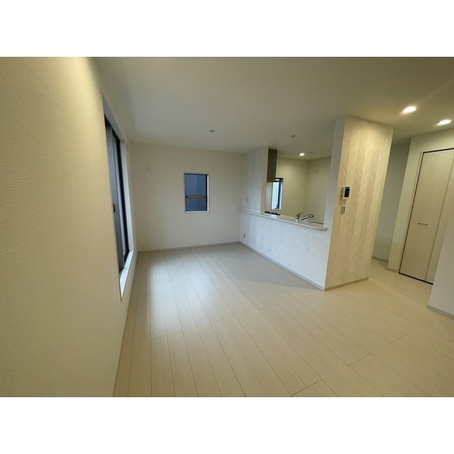 千葉県船橋市北本町２丁目 リビング