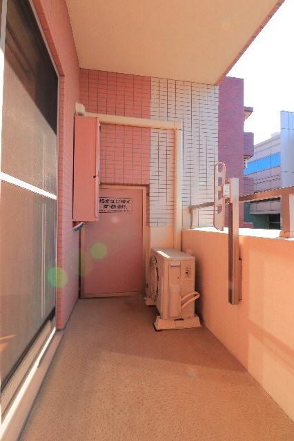 千葉県市川市行徳駅前２丁目 ベランダ