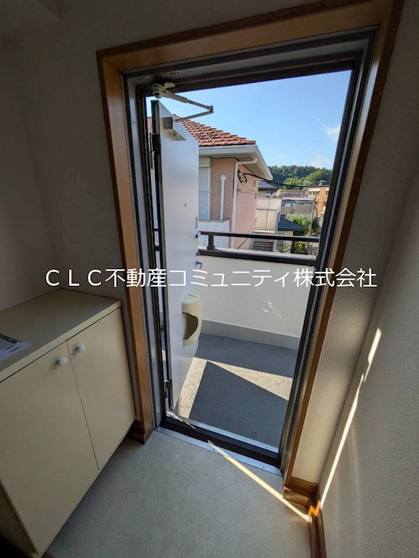 神奈川県横浜市金沢区谷津町 玄関