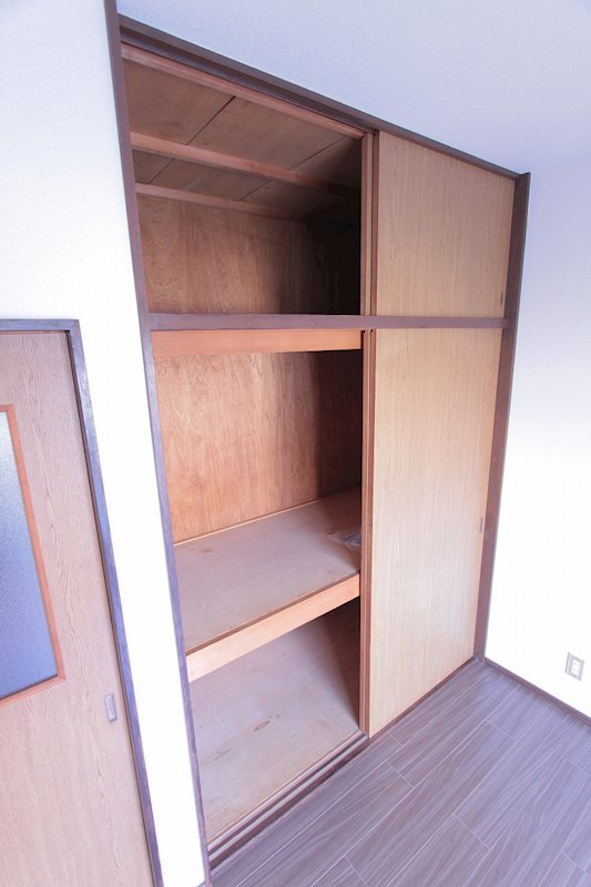 千葉県船橋市宮本７丁目 収納