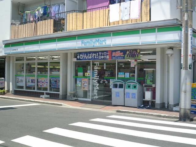 神奈川県川崎市川崎区小田４丁目 コンビニ