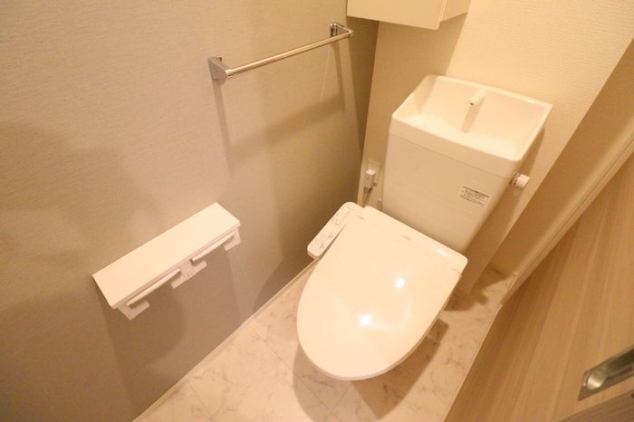 神奈川県川崎市中原区上小田中２丁目 トイレ