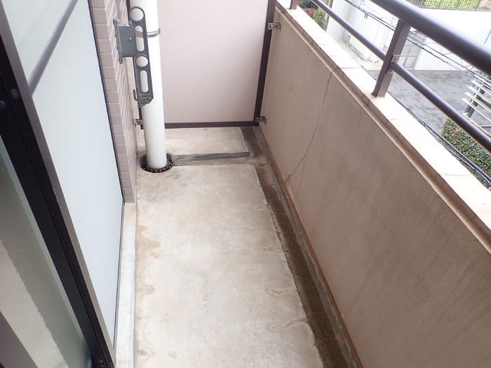 神奈川県川崎市中原区下小田中１丁目 ベランダ