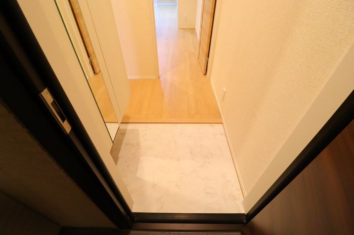 神奈川県川崎市中原区下小田中３丁目 玄関