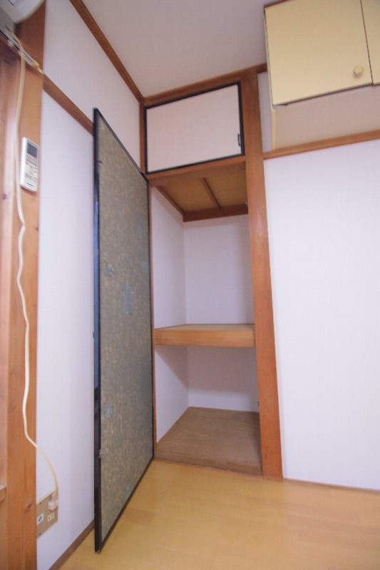 コーポアキラ 収納
