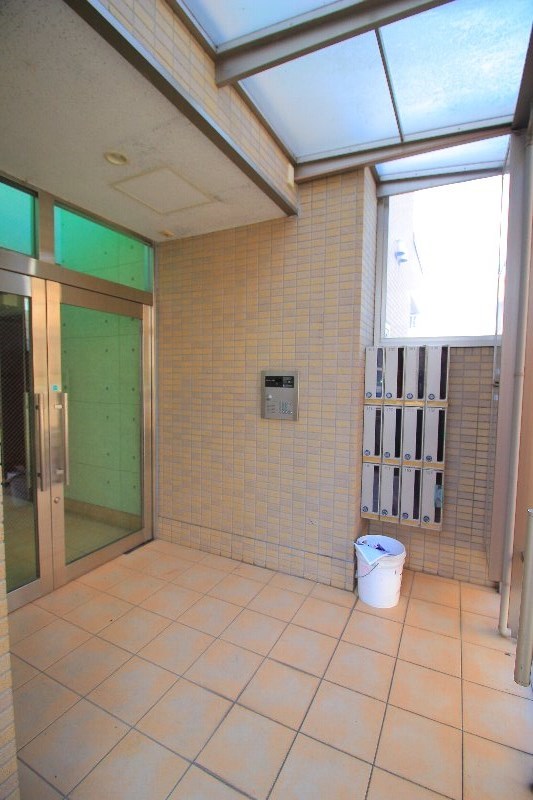 千葉県市川市妙典６丁目 エントランス