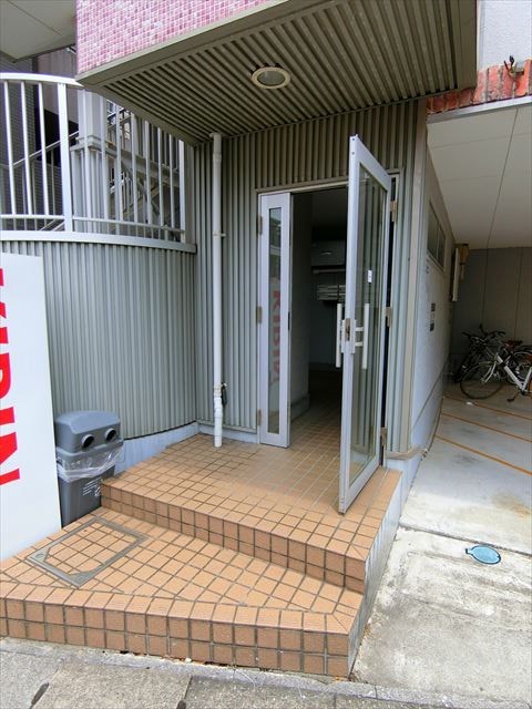 千葉県市川市新井１丁目 エントランス