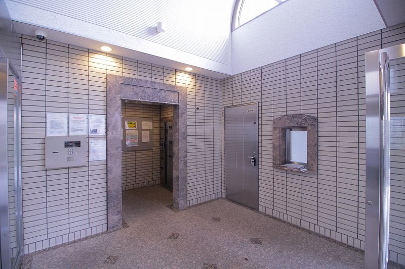 千葉県市川市妙典６丁目 エントランス