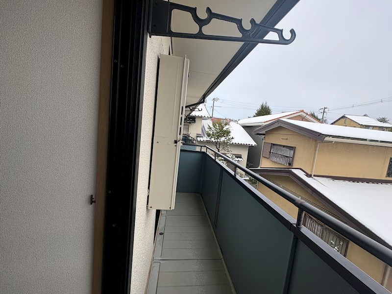 ロイヤルハイネスＤ棟 ベランダ