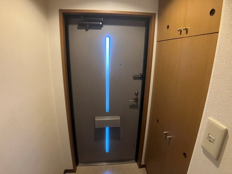 足立マンション 玄関