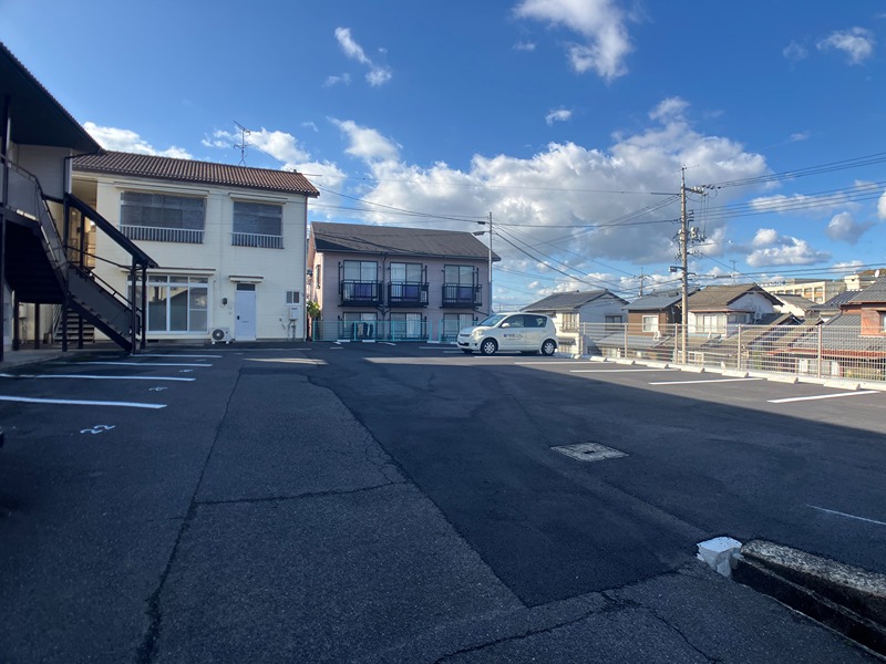 サンハイツ上乃木Ⅱ 駐車場