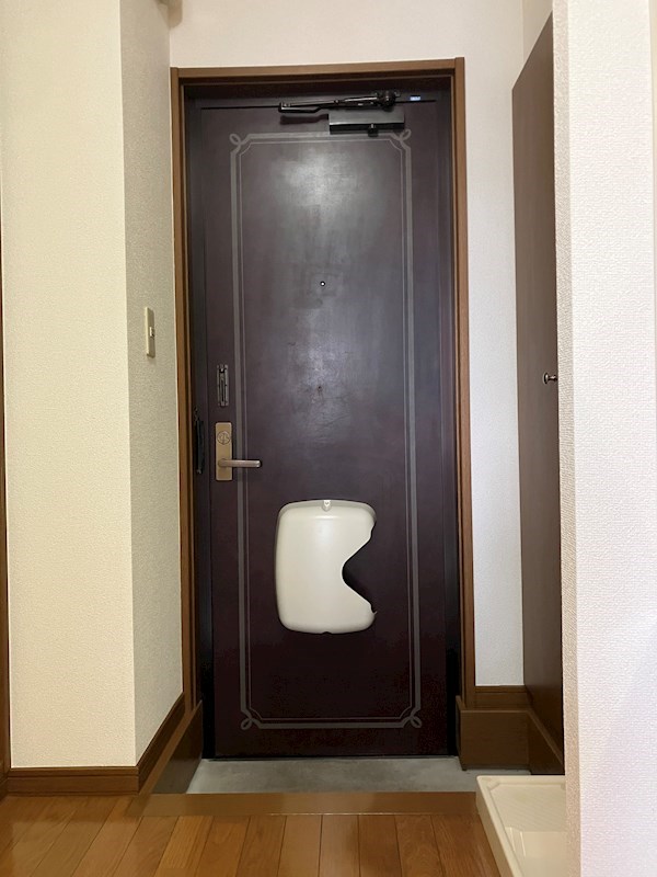 リヴズモネⅠ 玄関