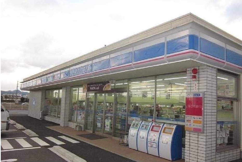 コーポたつみ  コンビニ