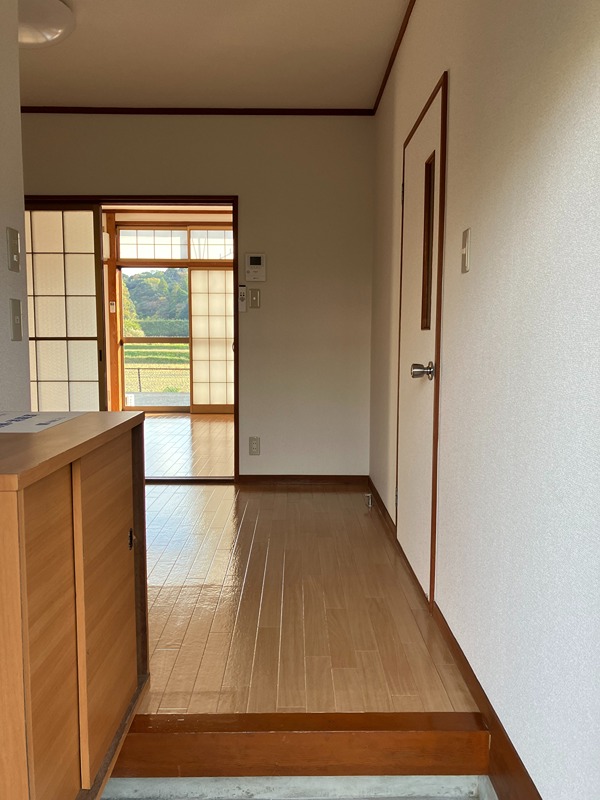 コーポクラモト 玄関