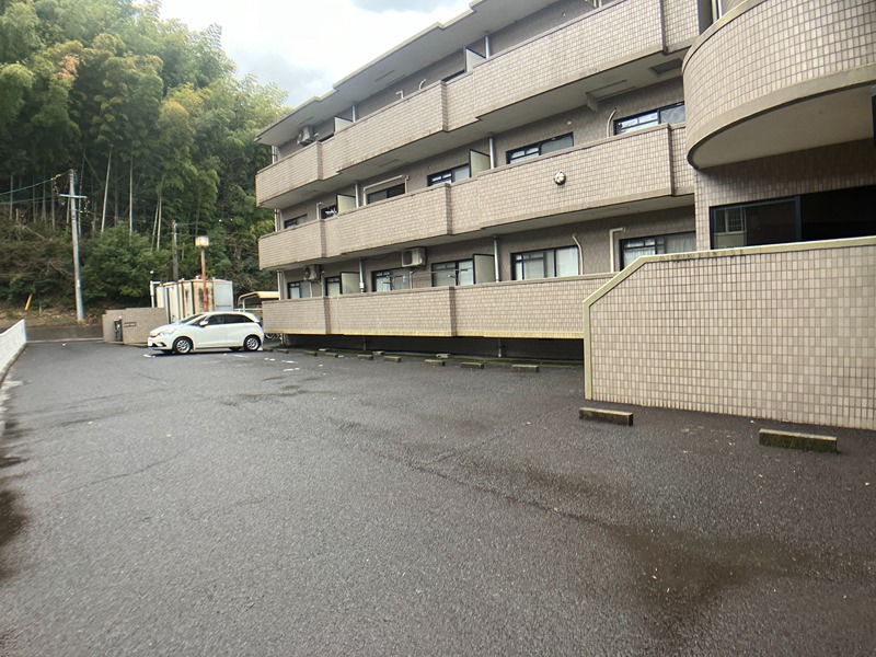 メゾン ボルデロー 駐車場