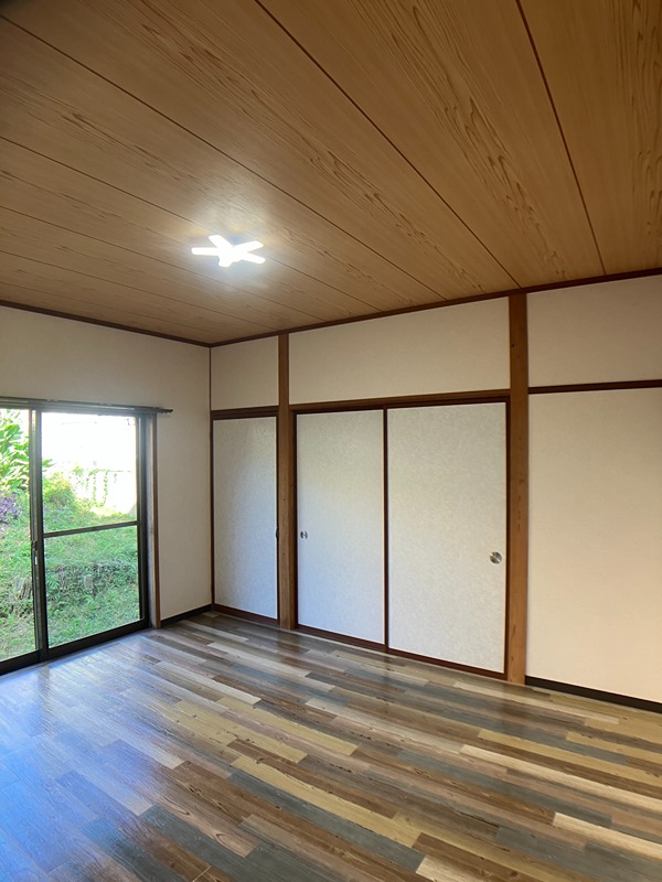 コウジハイツ向山 ベッドルーム